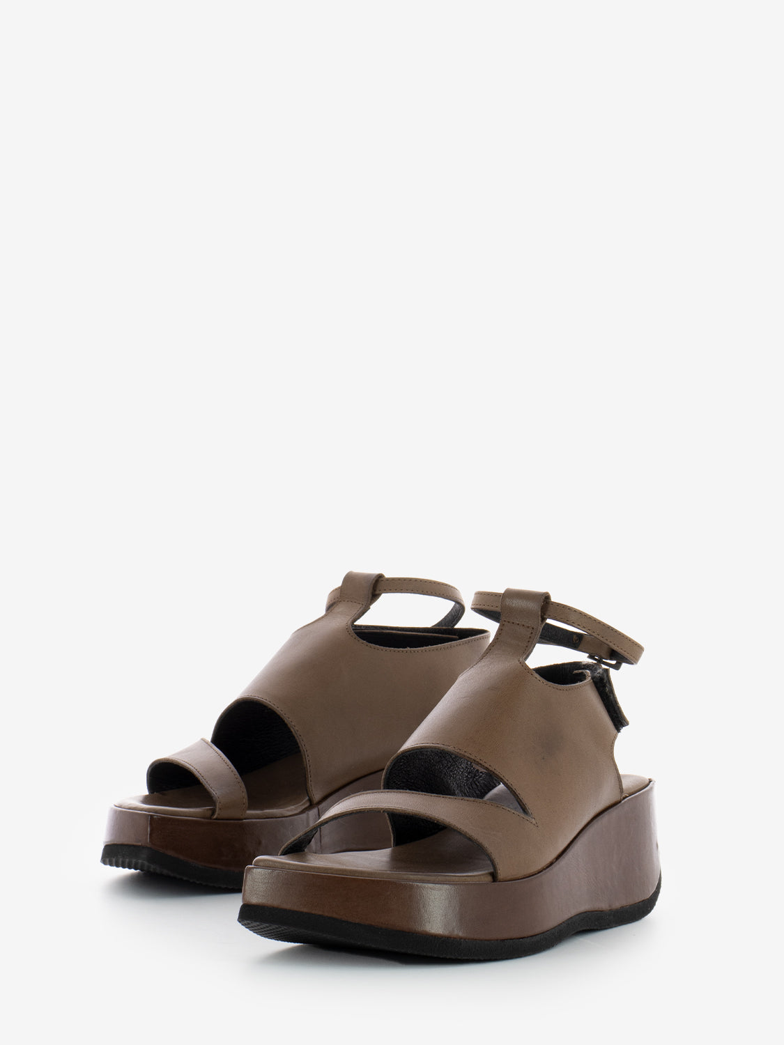 Kinai choco wedge sandals