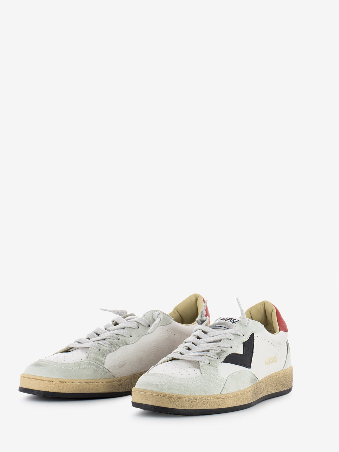 Play new U36 gray / white / red sneakers