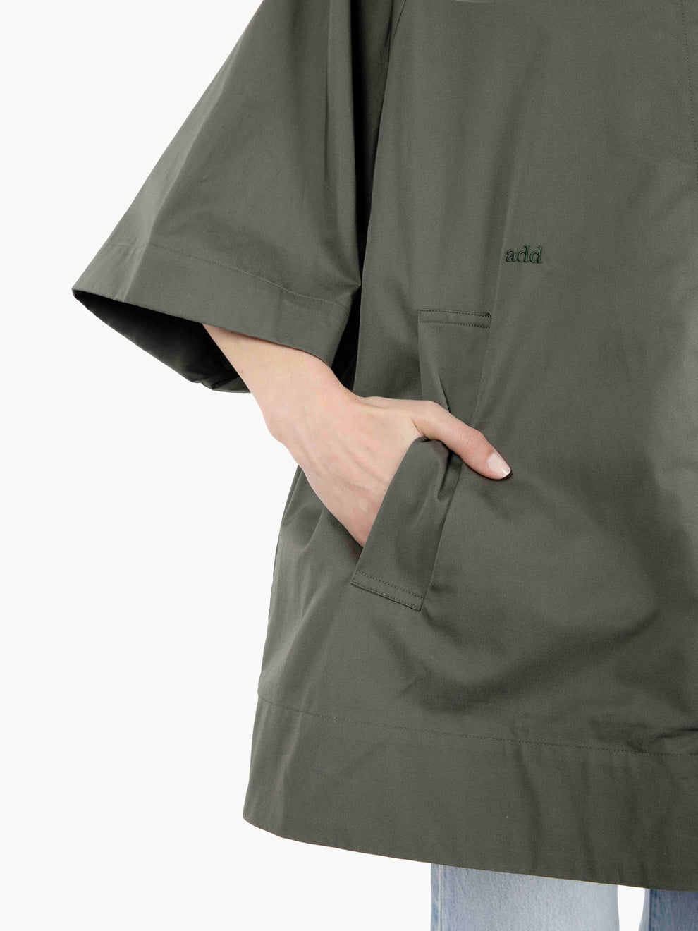 Cape jacket climbing ivy