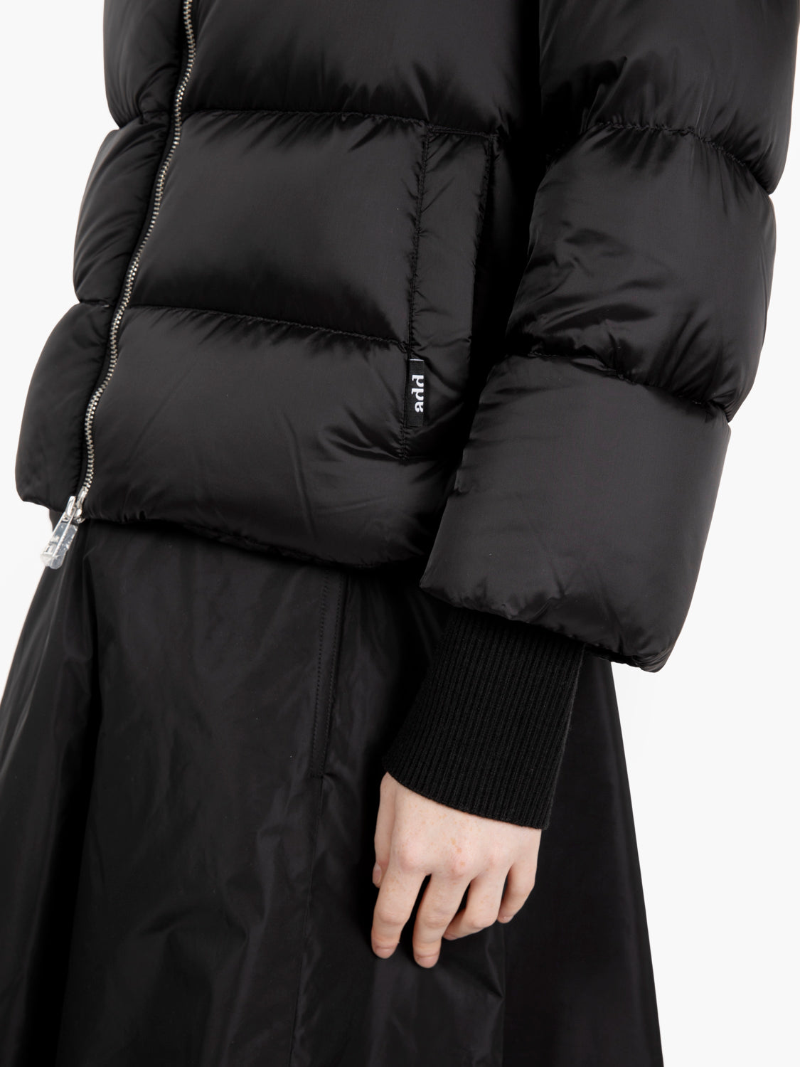 Piumino corto con collo alto black
