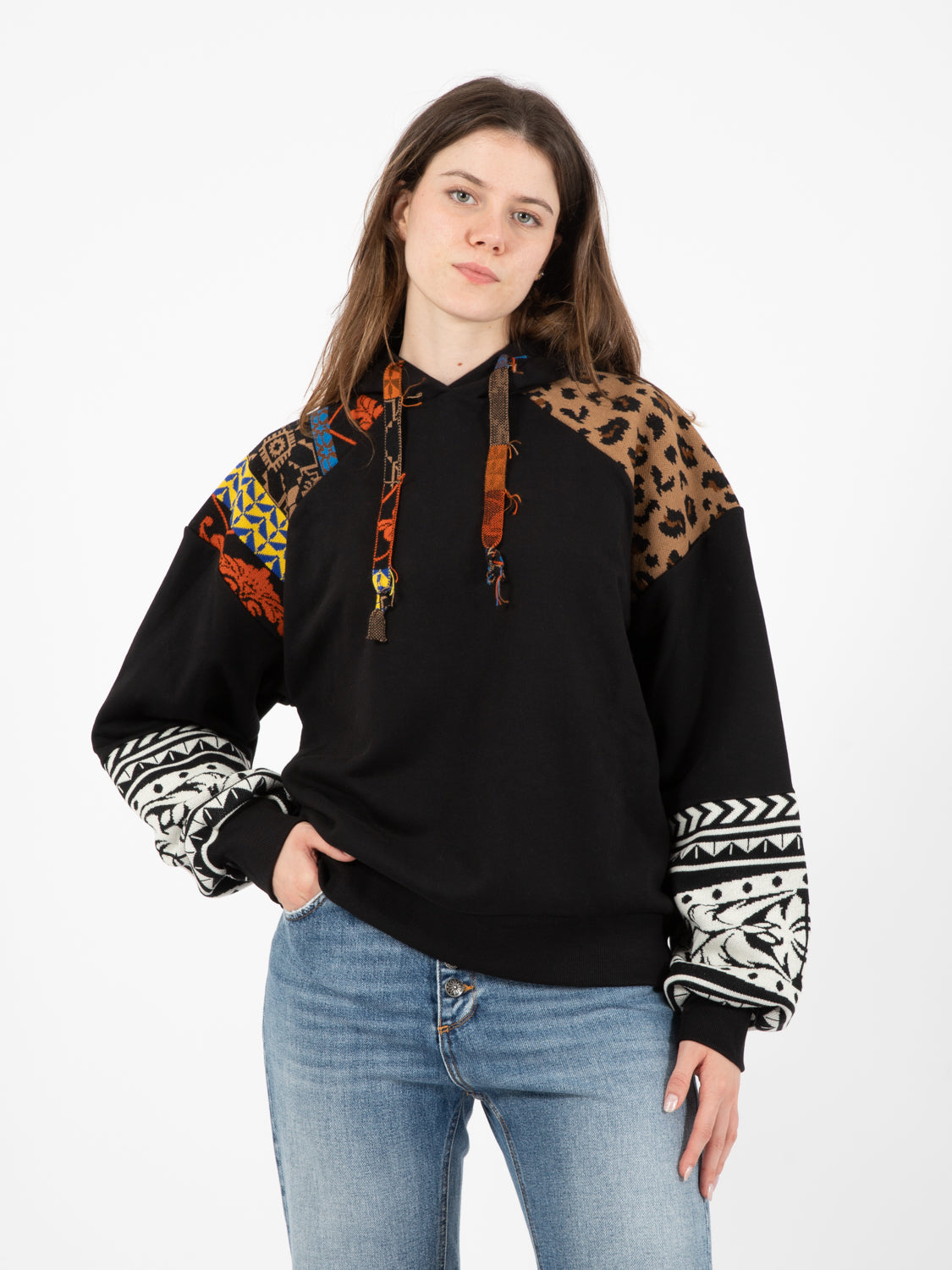 Felpa con fantasie in maglia nero / animalier / multicolor