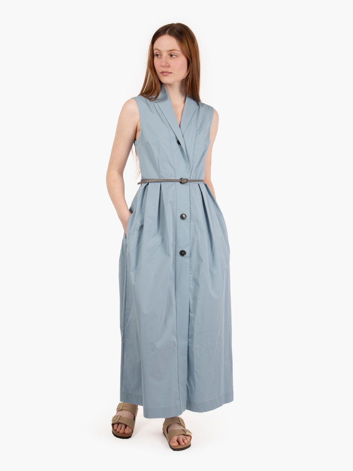 Long dress with blue buttons