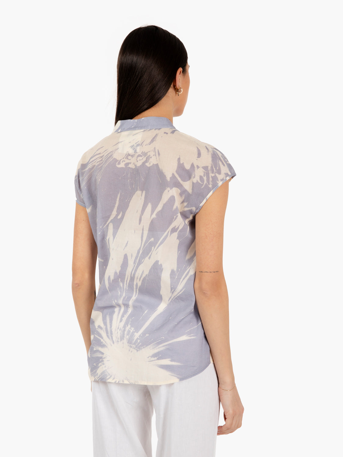 Camicia con volants azzurro