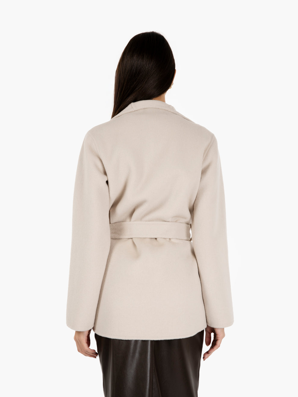 Short coat with beige sash