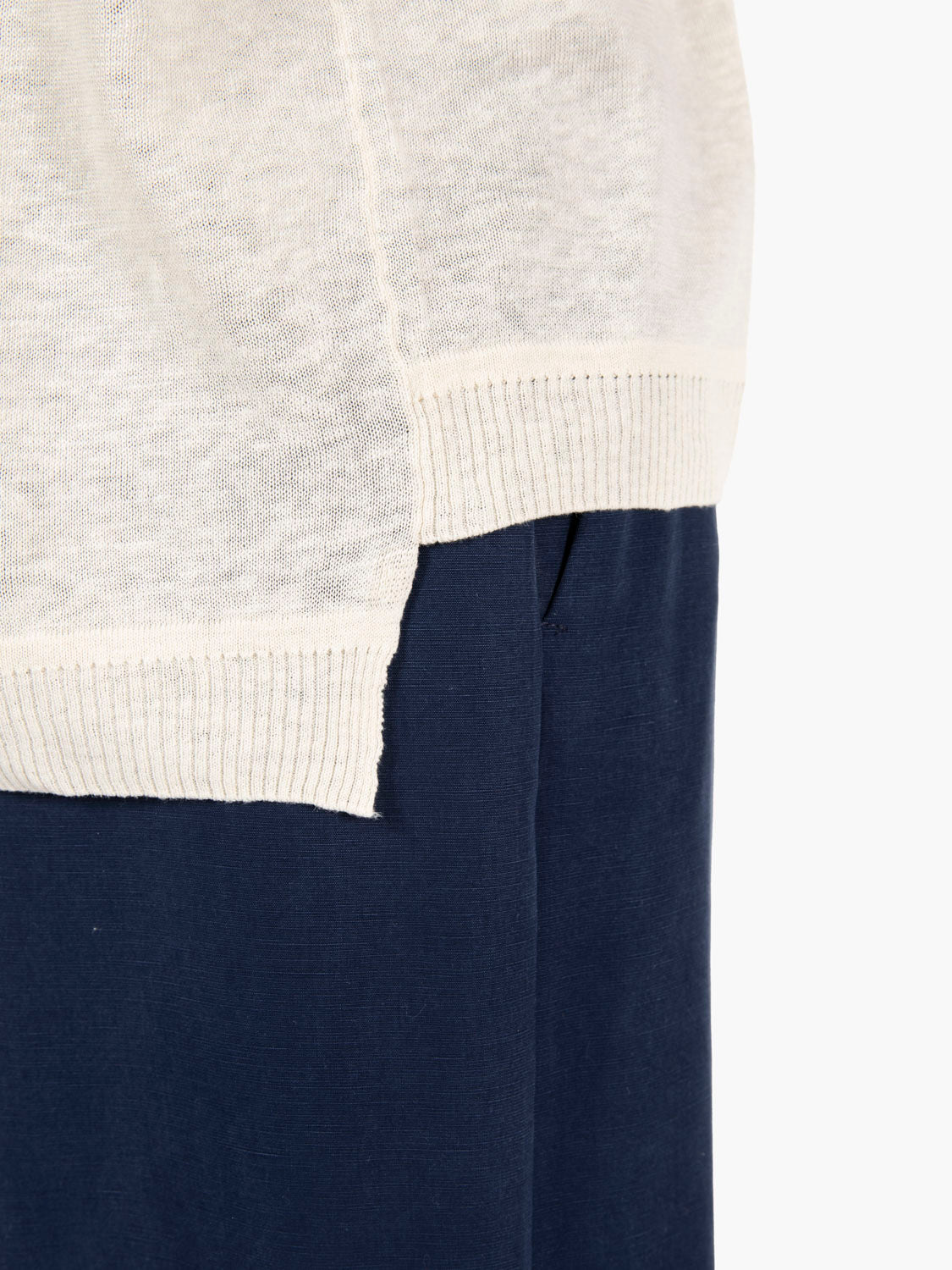 Maglia in lino e cotone burro