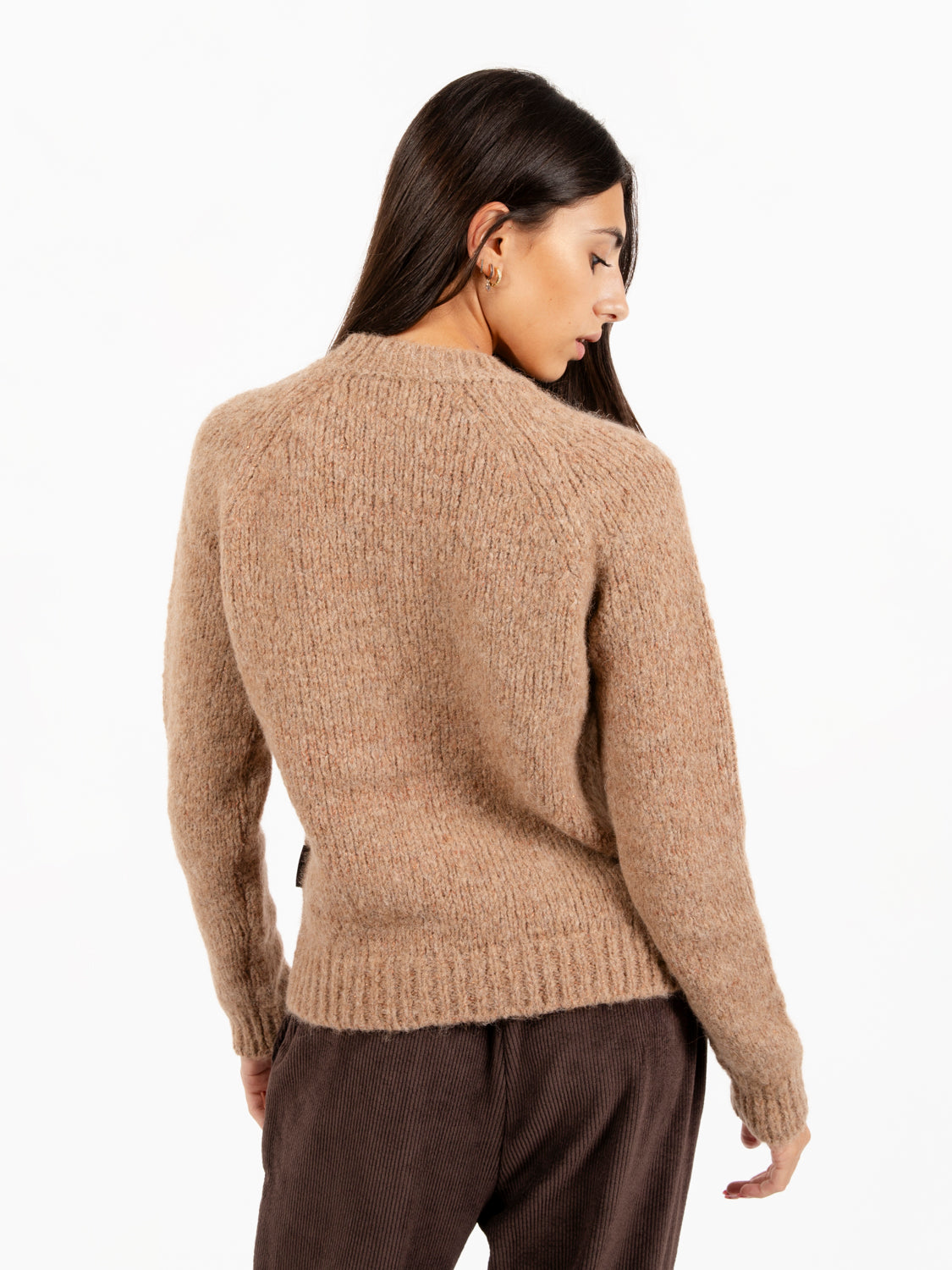 Maglione in alpaca con filo lurex caramello