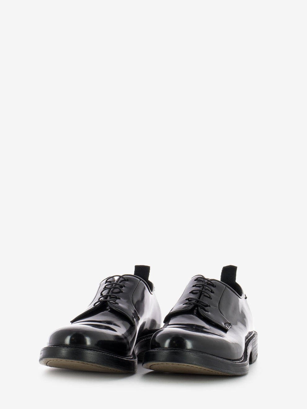 Black leather derby shoe