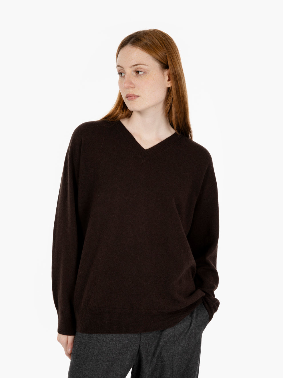 CHOCO V-NECK CASHMERE SWEATER 265464_CHOCO