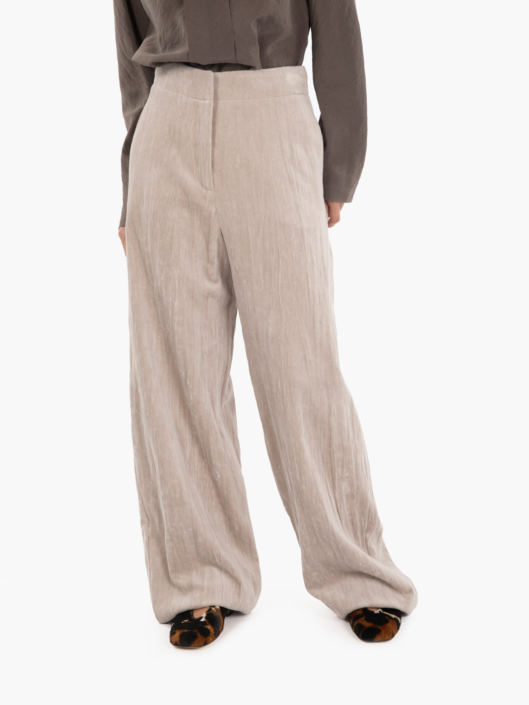 Wide-leg crinkle velvet petal trousers