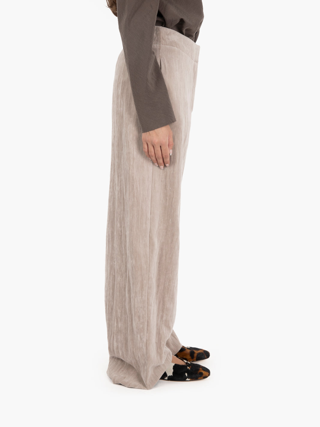 Wide-leg crinkle velvet petal trousers