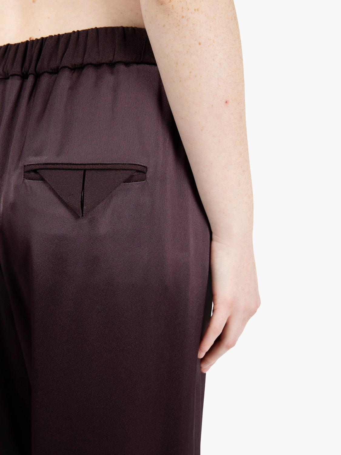Pantaloni Liquid satin melanzana