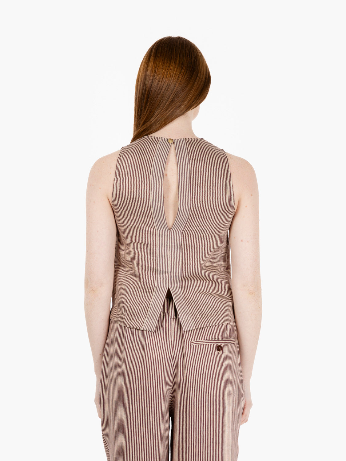 Top smanicato in lino micro stipes barolo