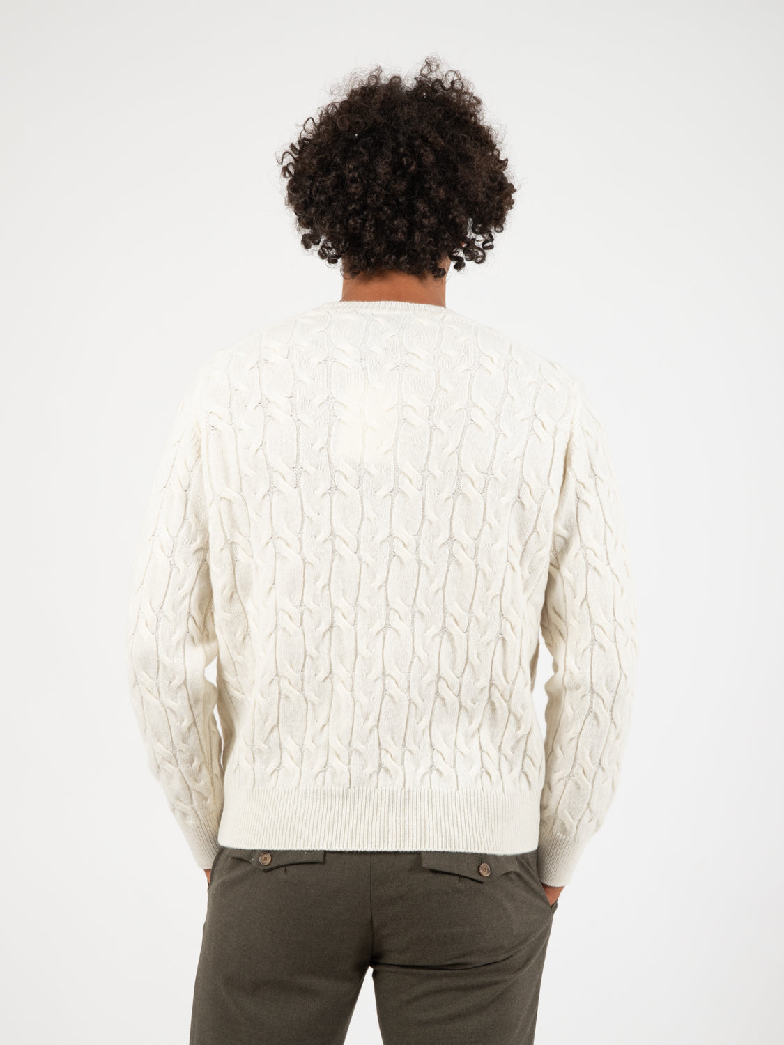 Maglione a trecce panna