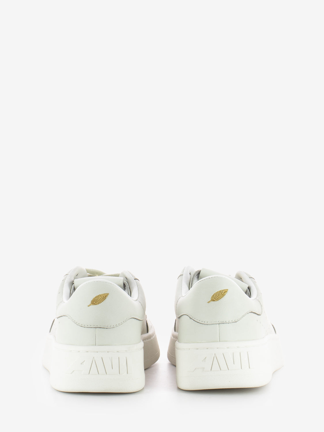 Sneakers Trailmate white