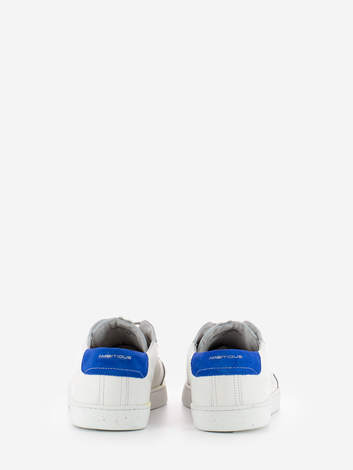 And off white sneakers / jeans