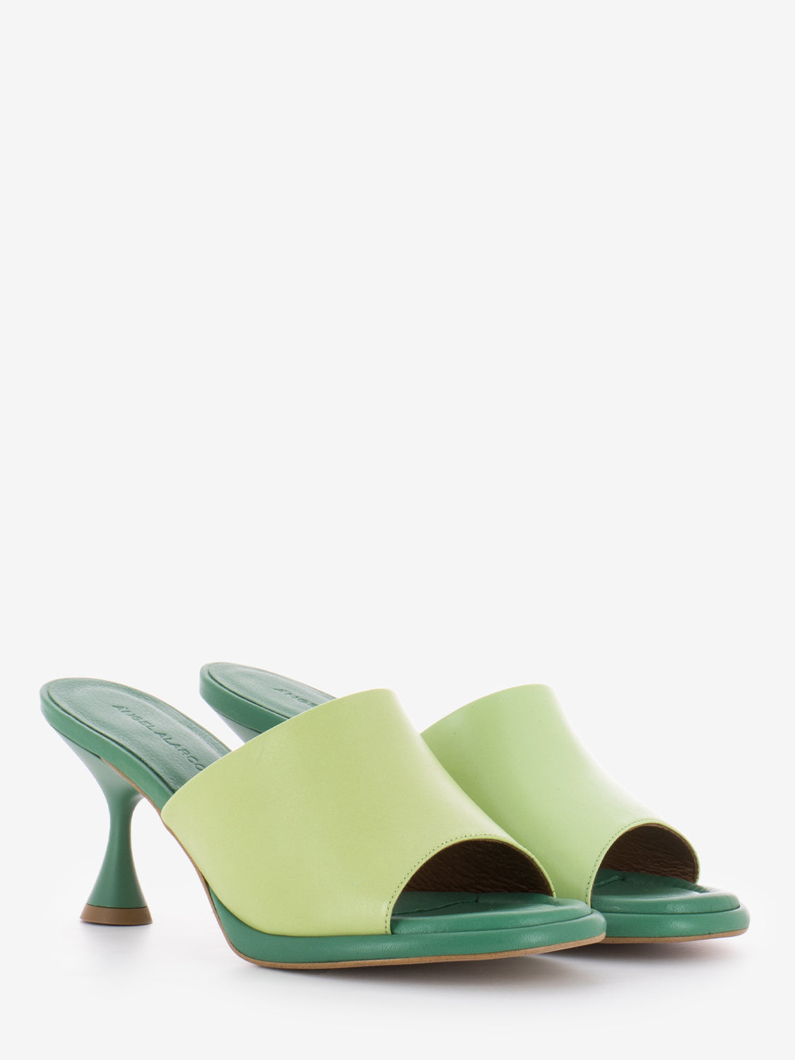 Dream Coria Manhattan green slipper