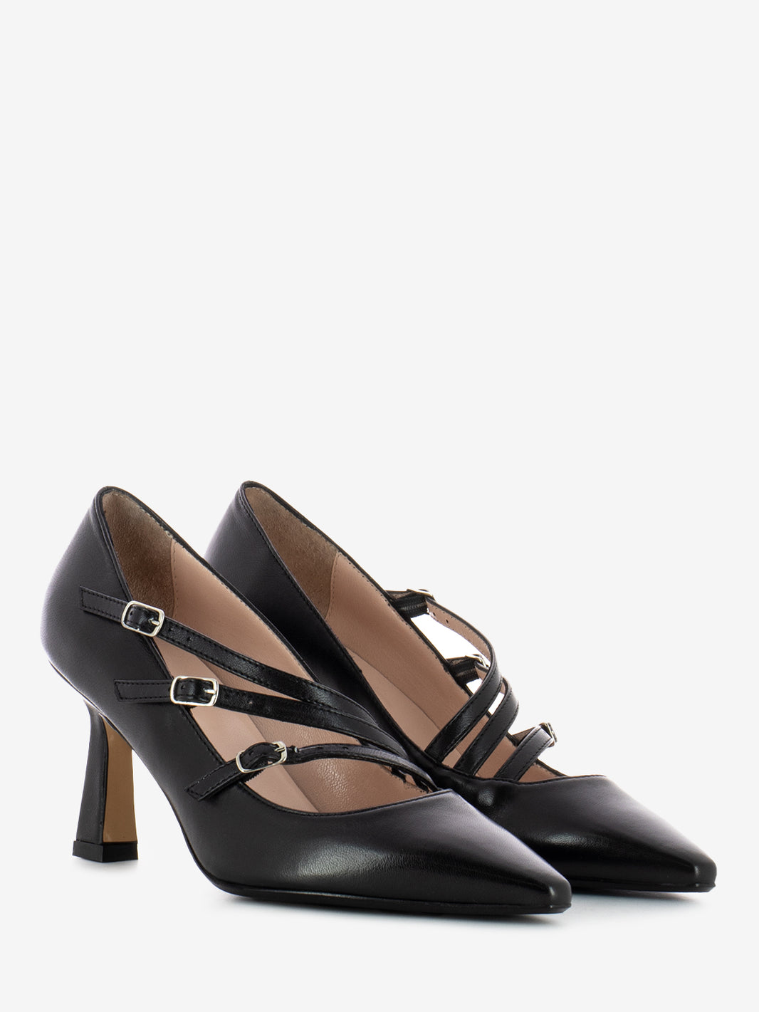 Décolleté in nappa with black straps