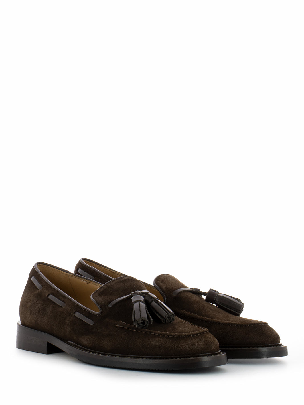 Velour moccasins with dark brown tassels