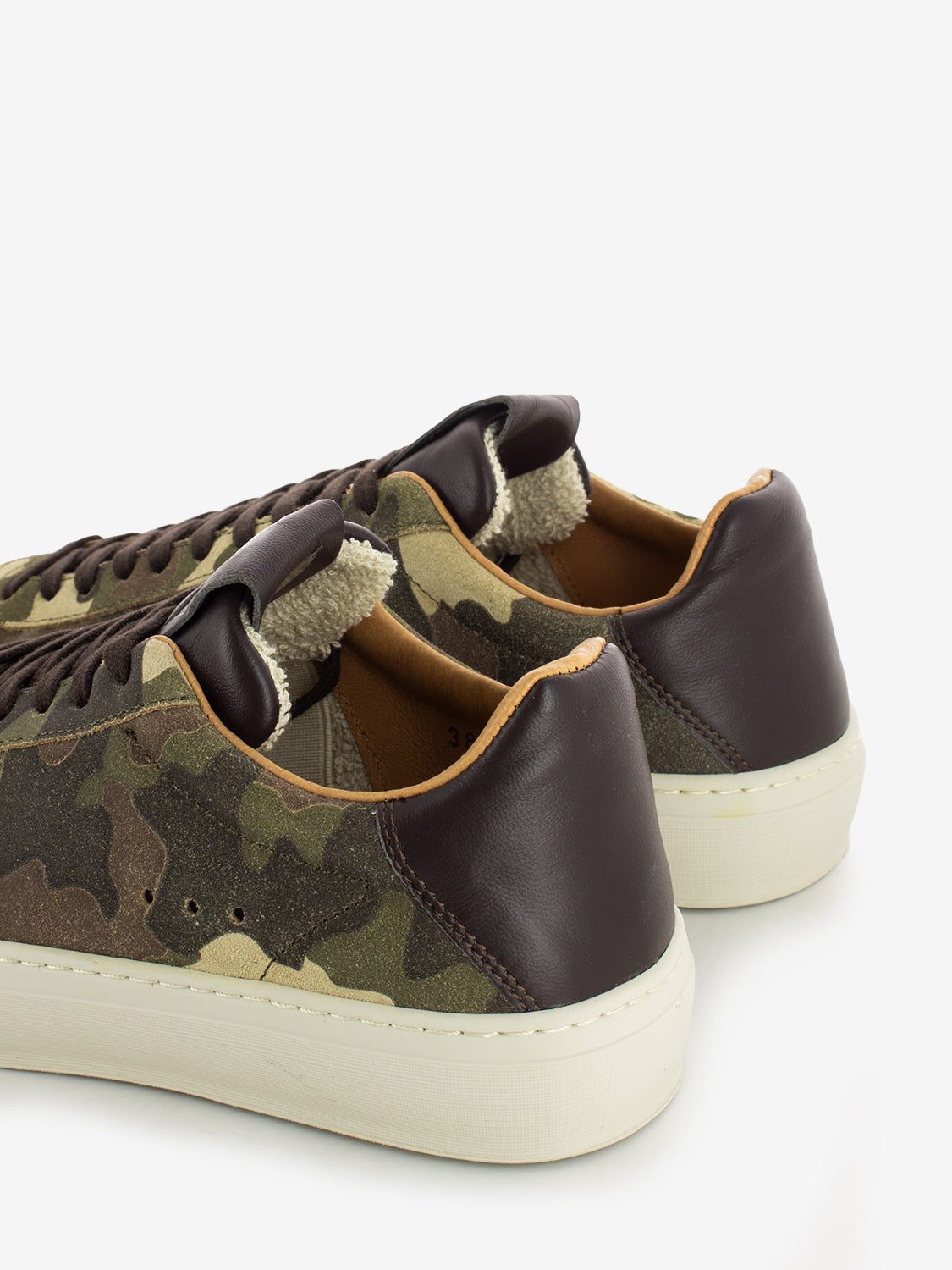Sneakers Doge 01 brown
