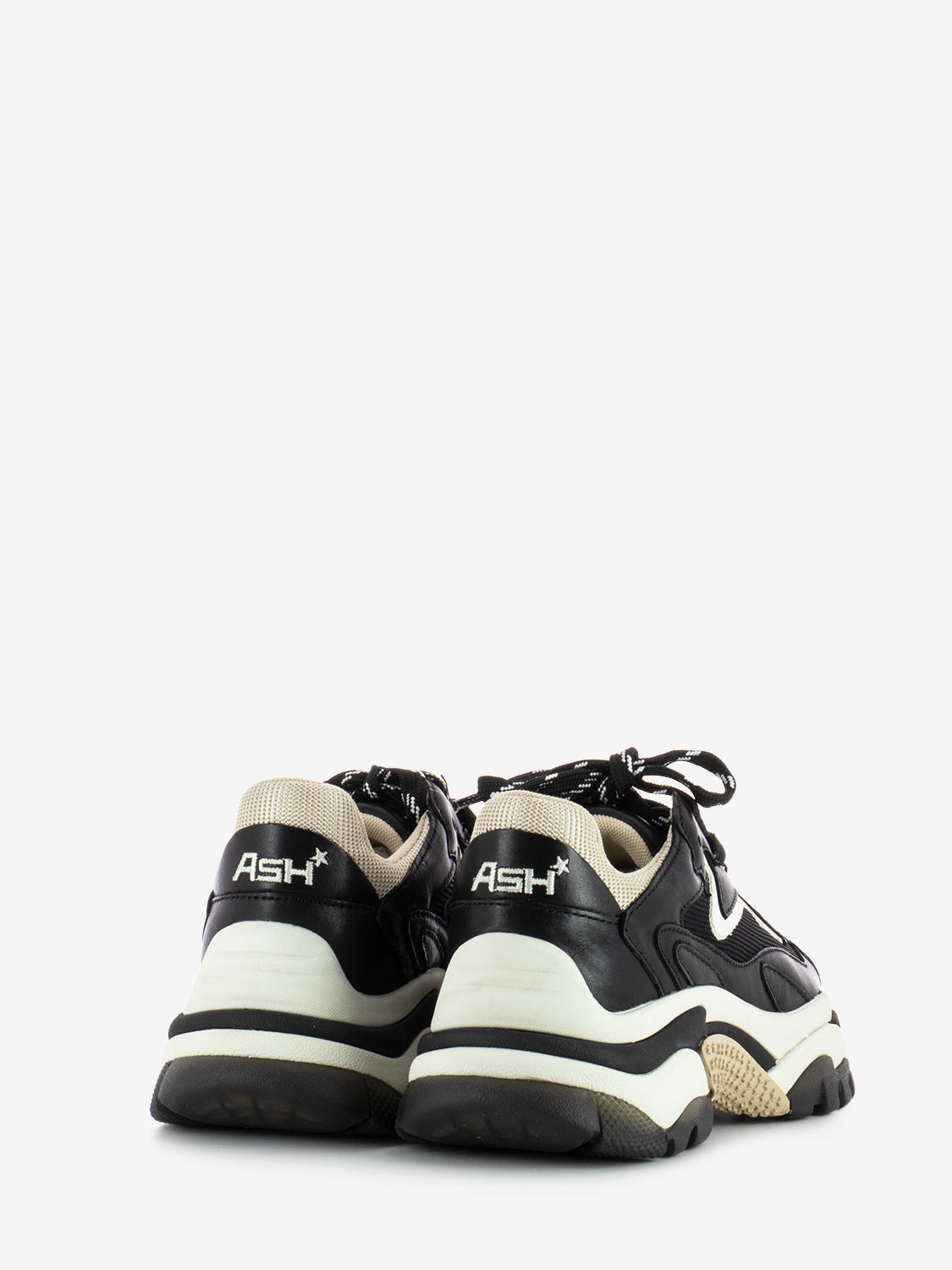 Sneakers Addict 02 in pelle nere