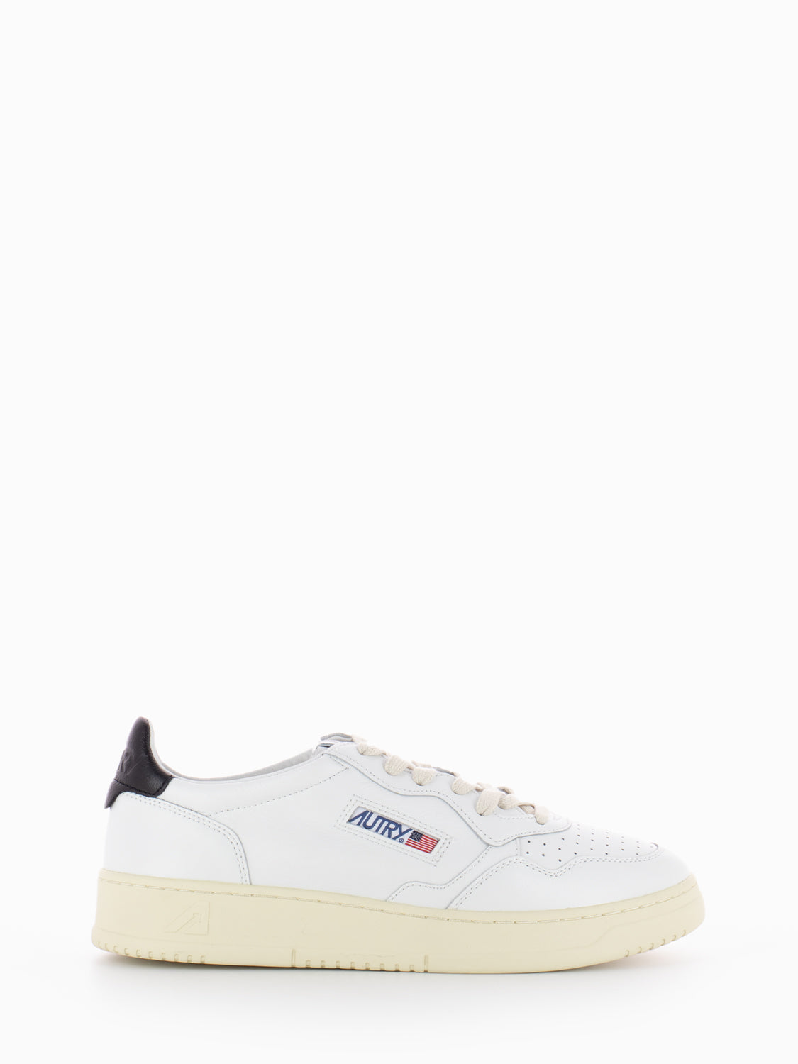 Medalist Low M in white leather