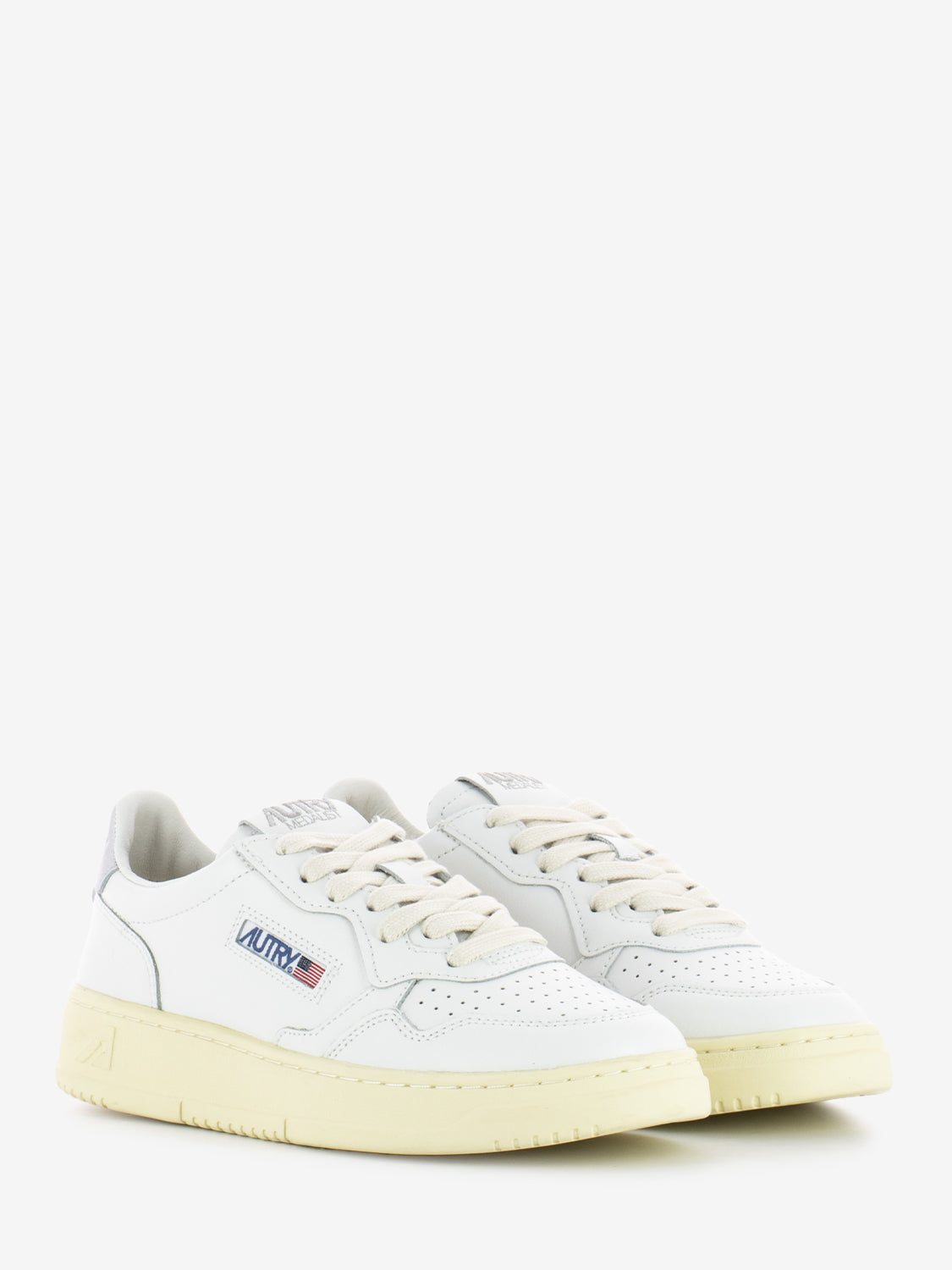 Mentalist Low W in white / silver leather