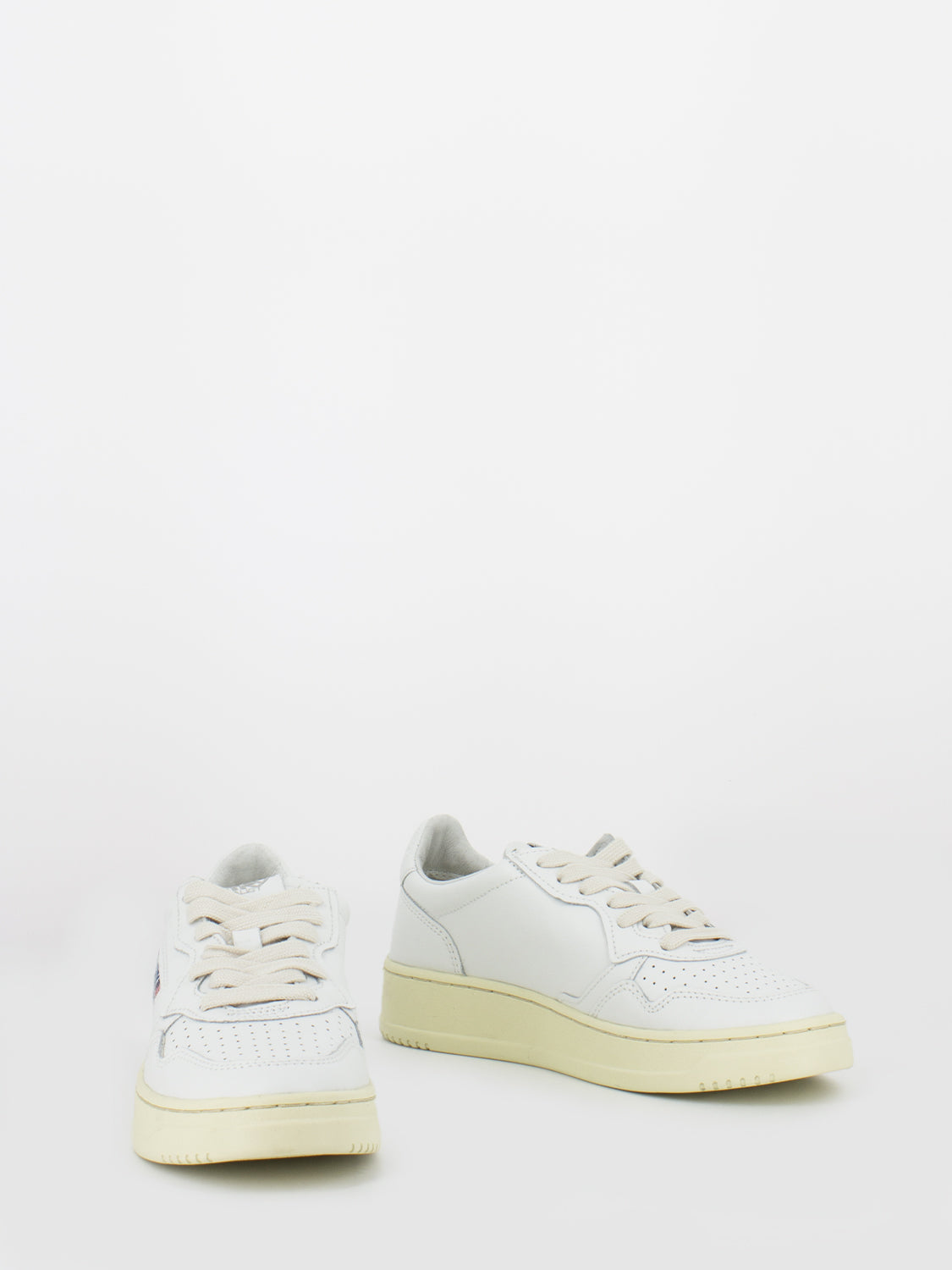 Mentalist Low W in white leather