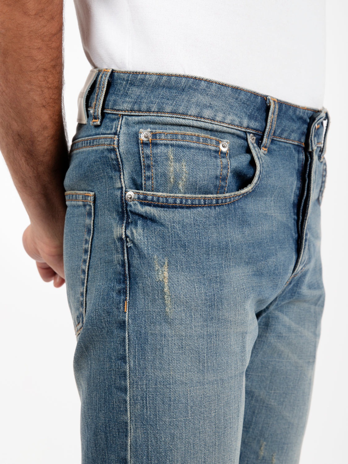 Davis Shorter Medium Sandblasted Jeans
