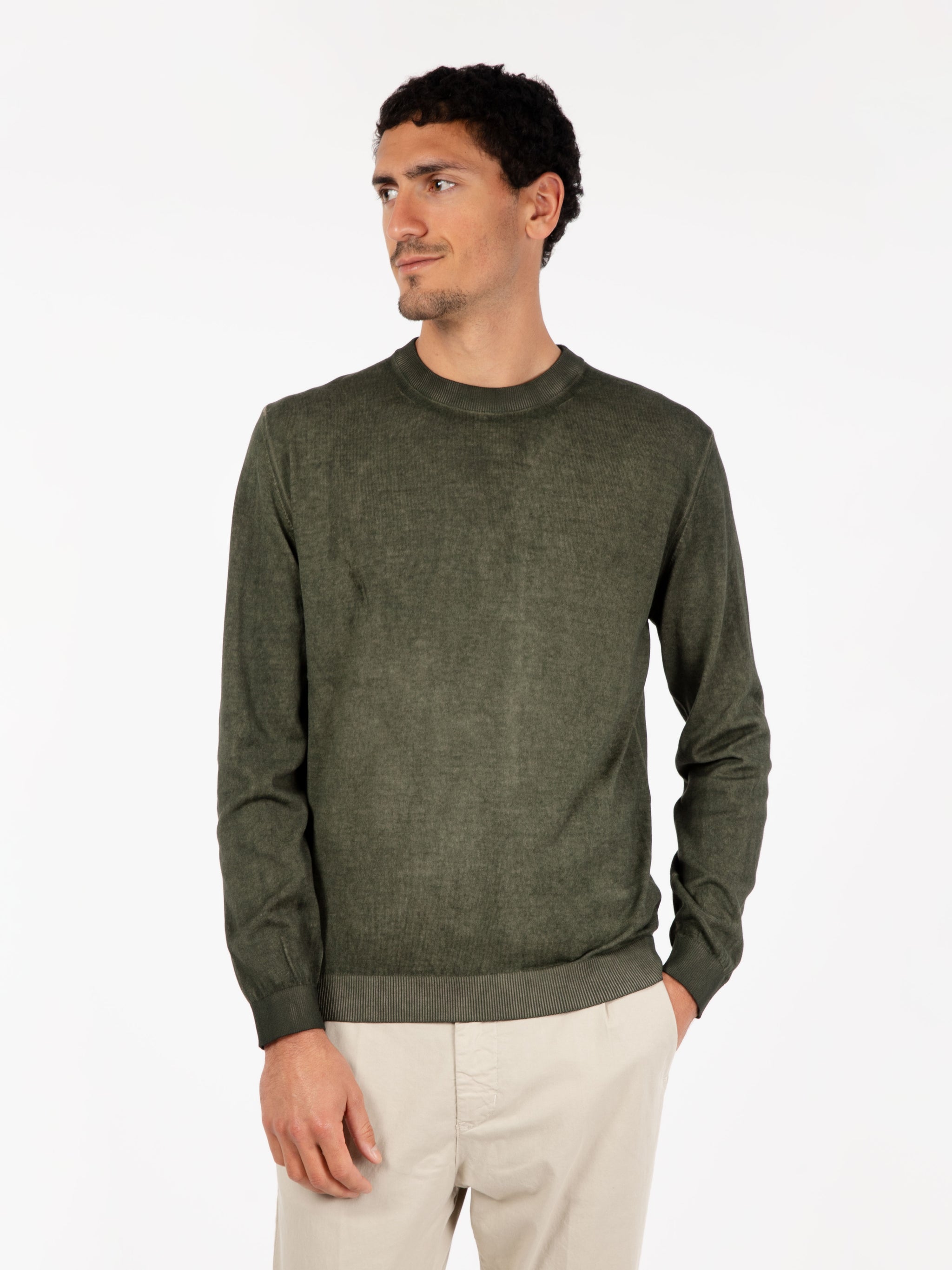 Maglione leggero basico verde militare