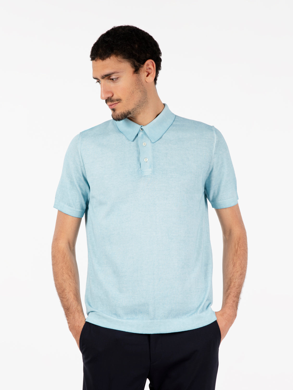 Light blue short-sleeved knitted polo shirt