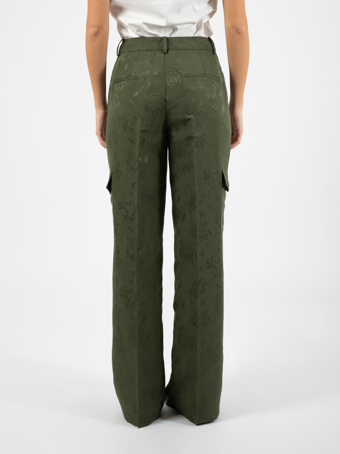 Green embroidered fabric cargo pants