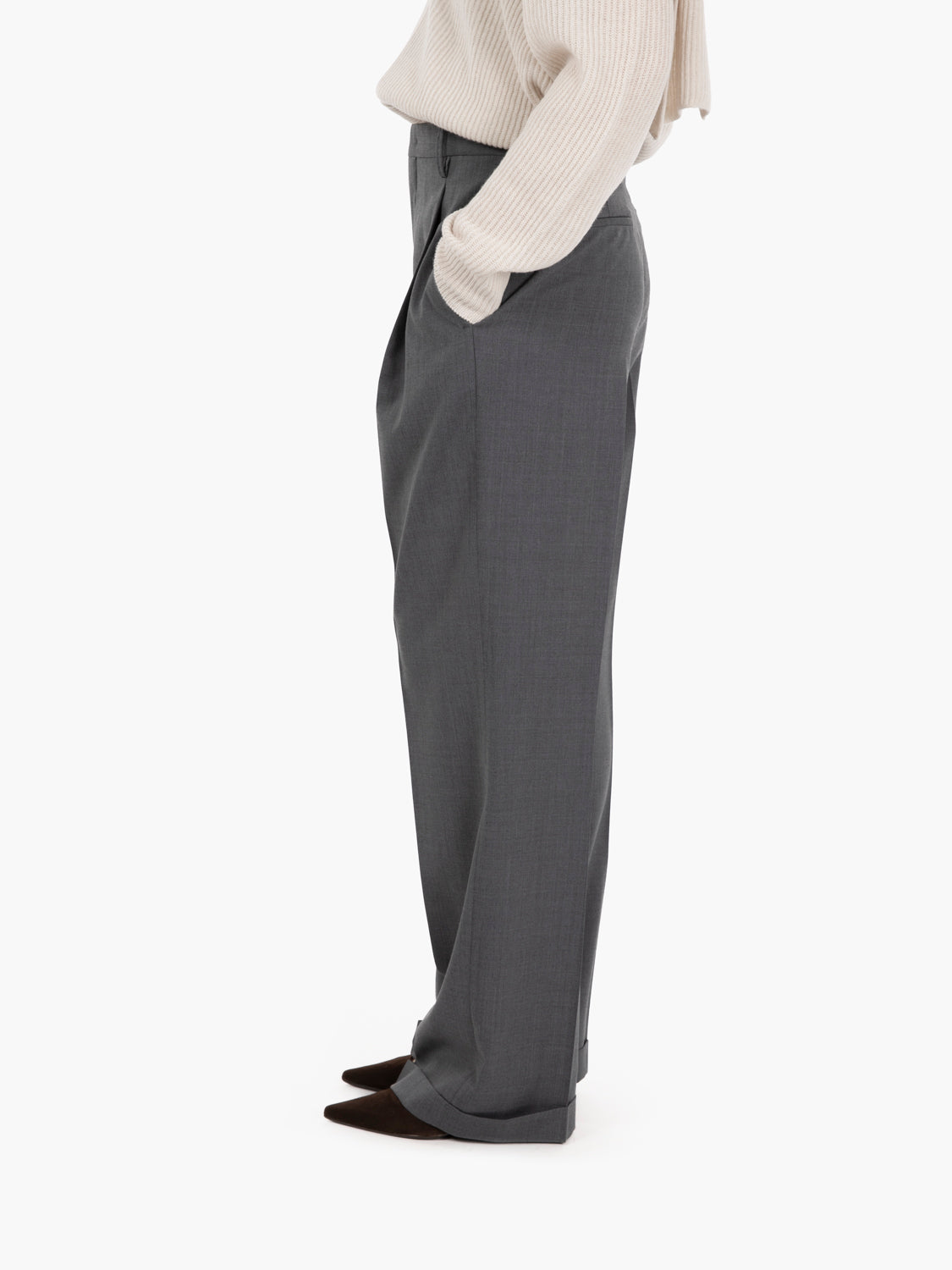 Pantaloni con pinces in misto lana grigi