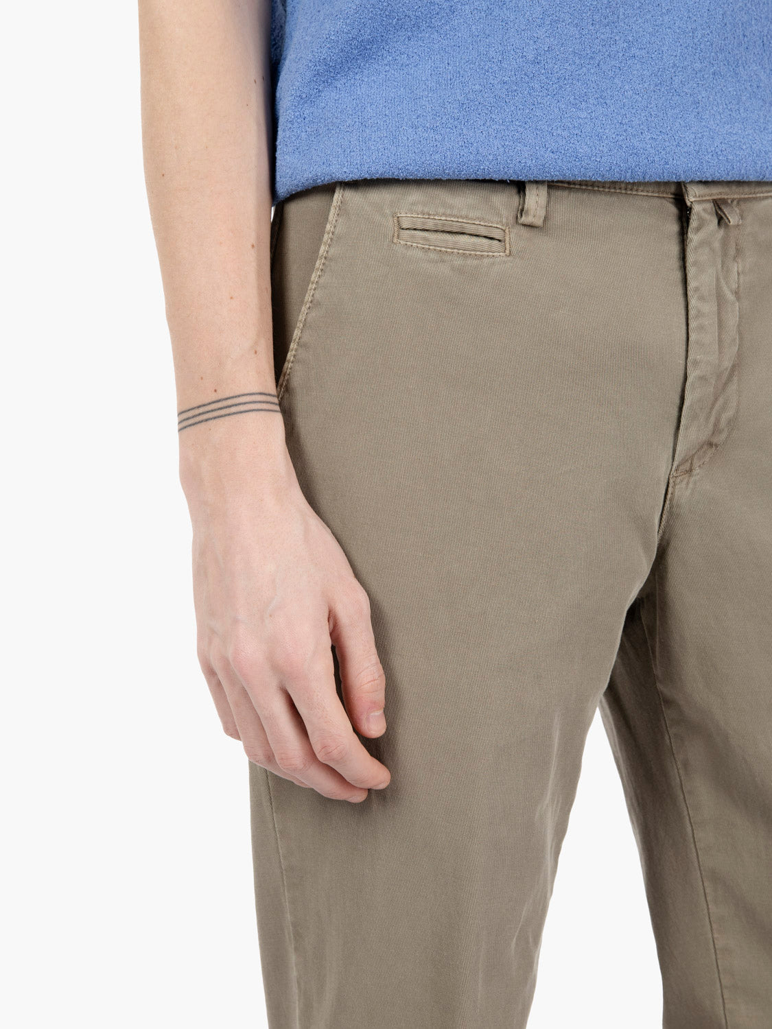 Pantaloni tricotina in lino e cotone tortora