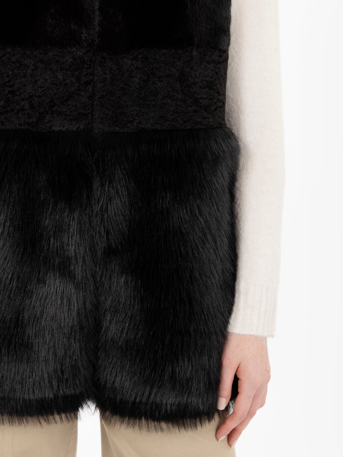Gilet in ecopelliccia nero