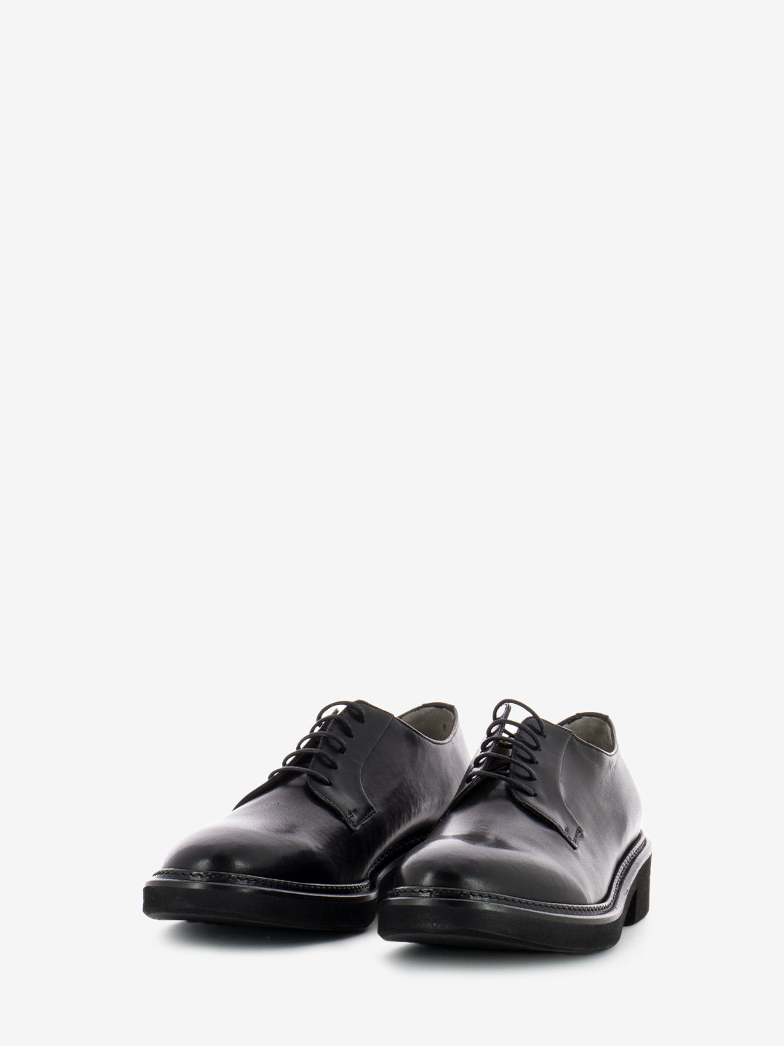 Extralight black derby