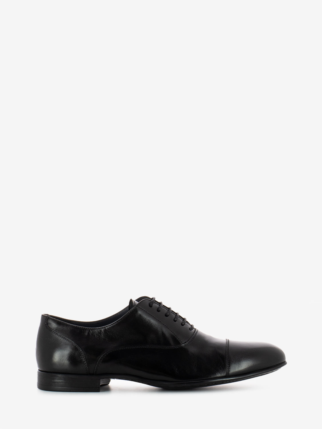 Oxford Anilux black in soft black leather