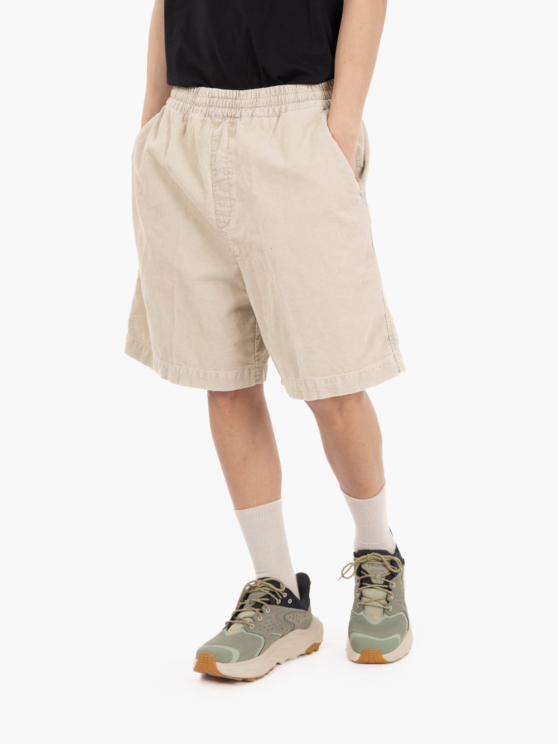 Reynold shorts dusky beige