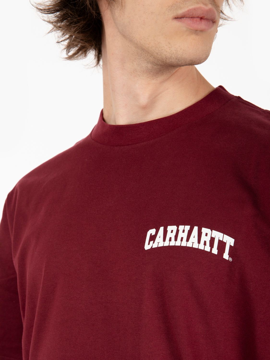 S/S university script t-shirt malbec / white