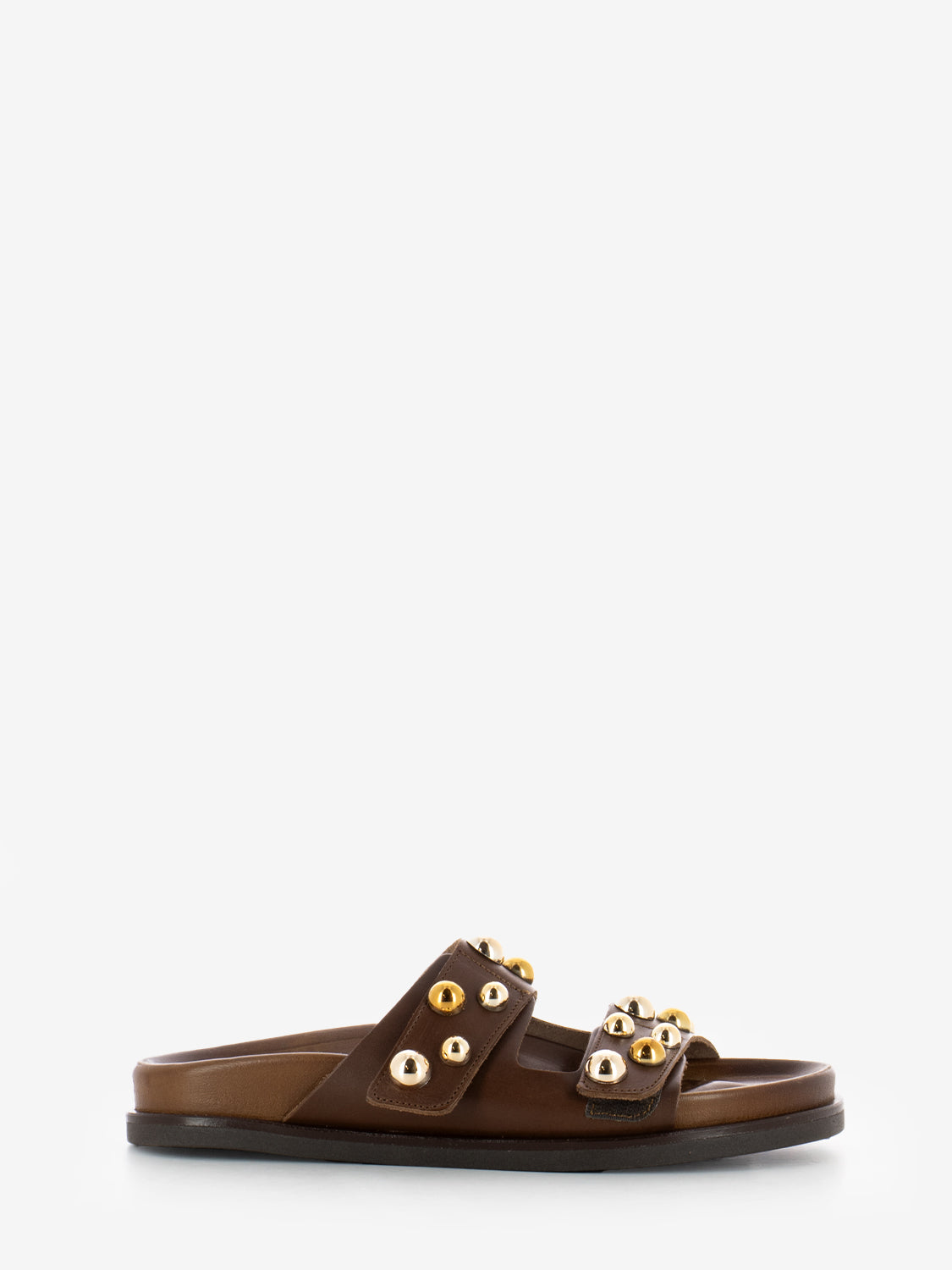 Sandals with brown spheres