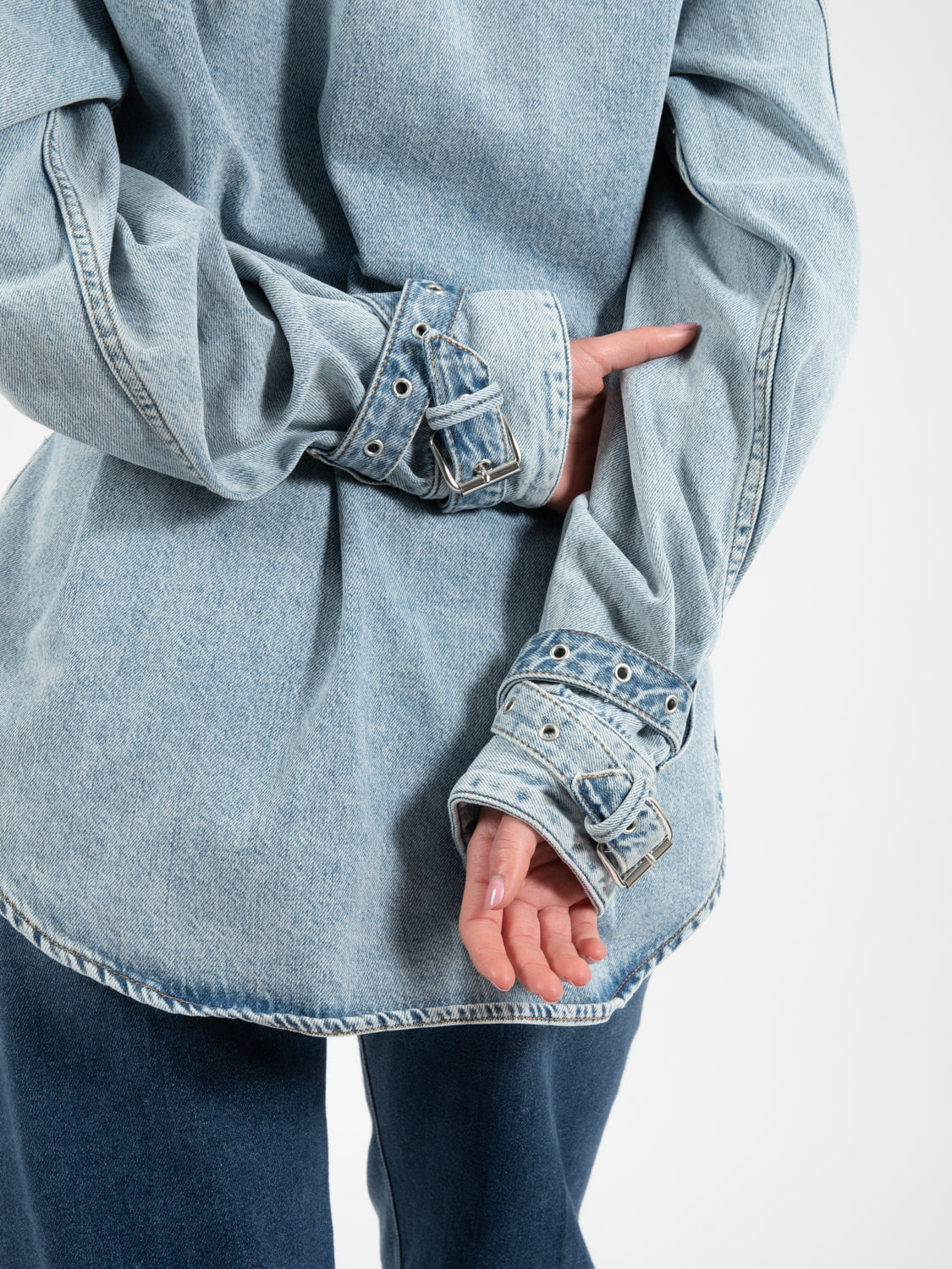 Belted overshirt unwind light blue
