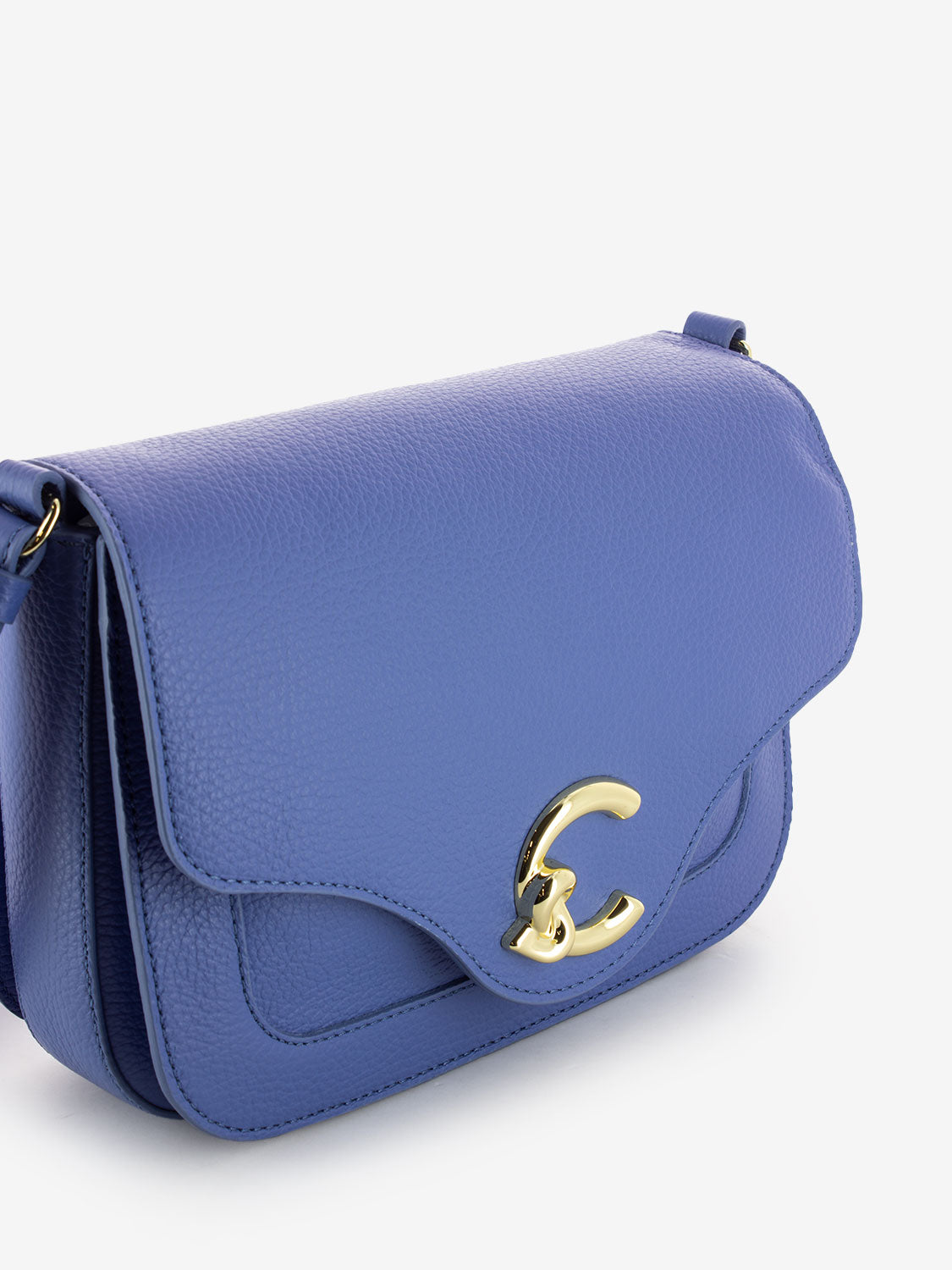 Borsa a tracolla in pelle martellata azzurro