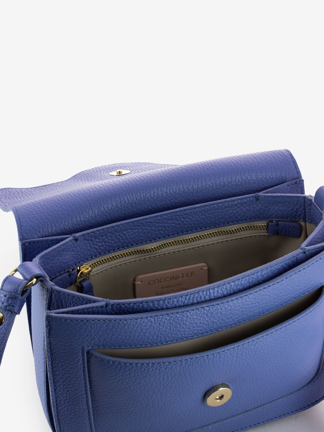 Borsa a tracolla in pelle martellata azzurro