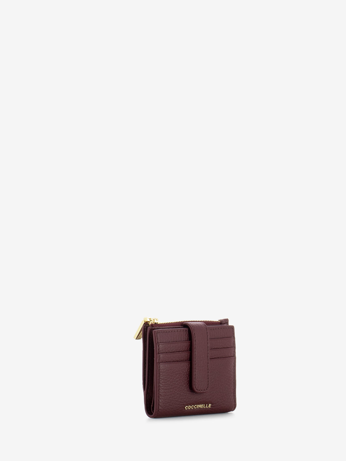 Small wallet in hammered leather in currant