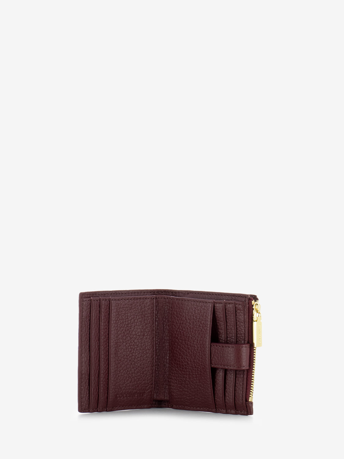 Small wallet in hammered leather in currant