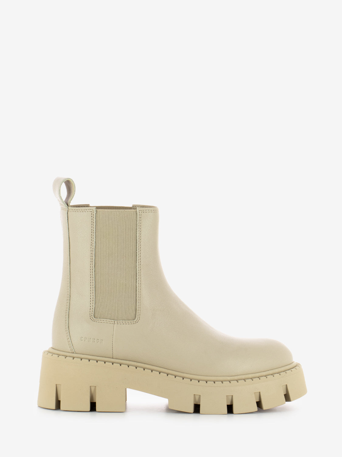 Chelsea boot in beige calfskin