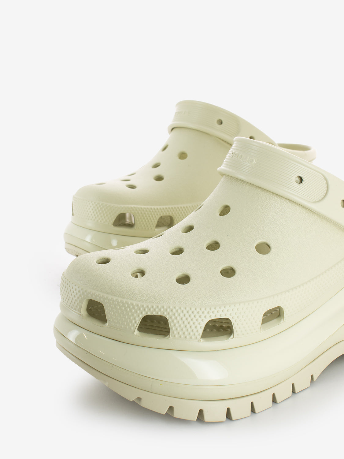 W Classic Mega Crush Clog bone slipper