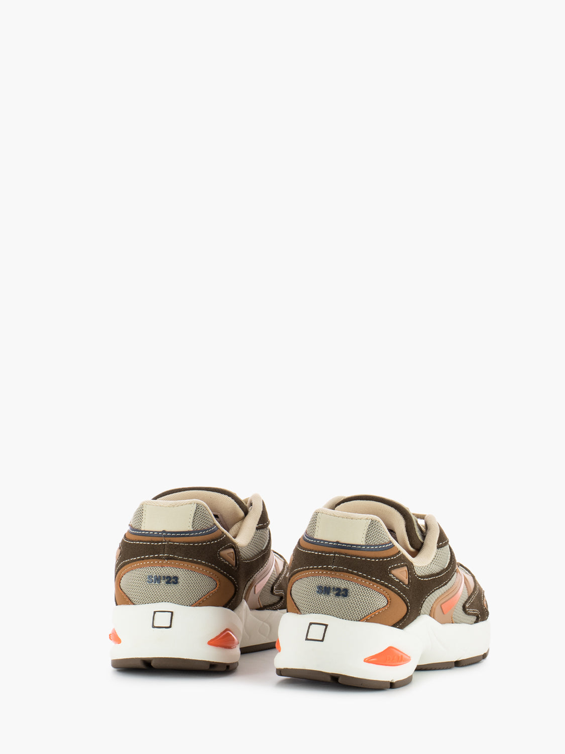 Sneakers Supernova collection beige