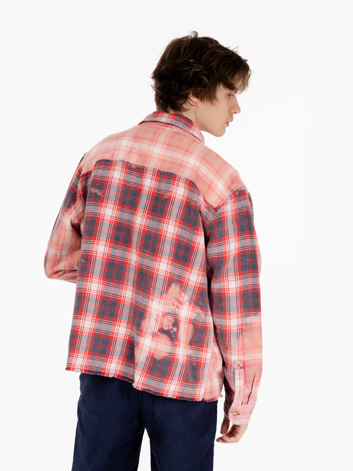 Shirt with double red checkered pattern