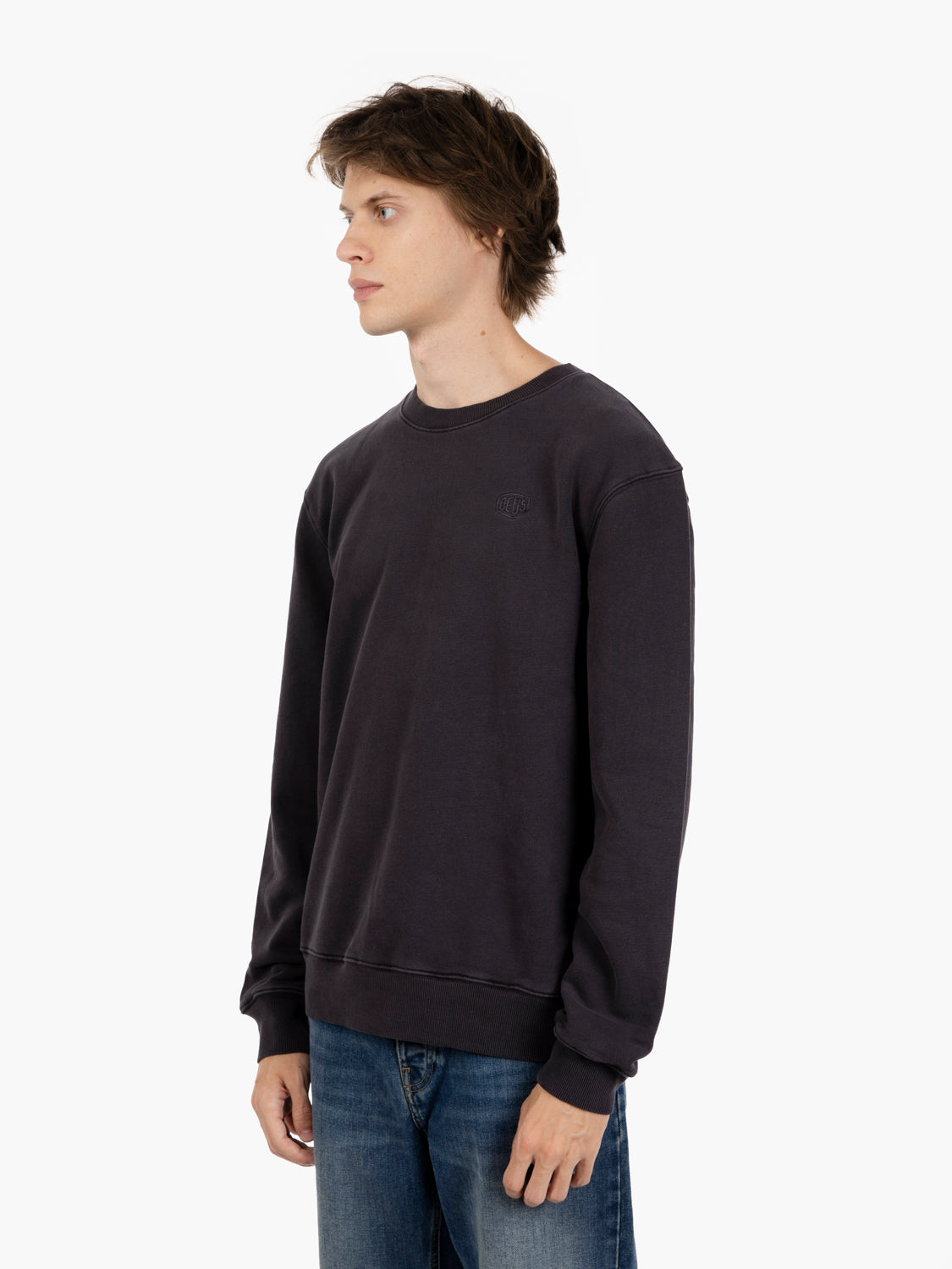 Shield garment dyed crew black