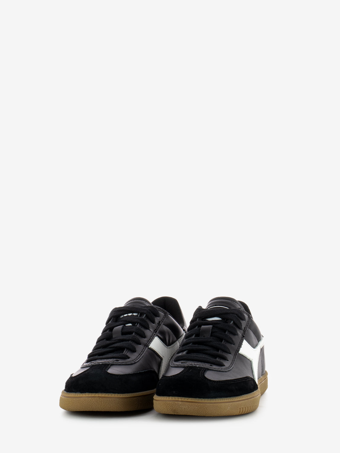 Black/white trainer sneaker